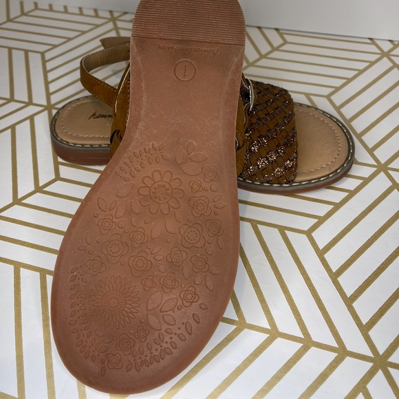 Hanna Andersson sandals - Picture 2 of 6